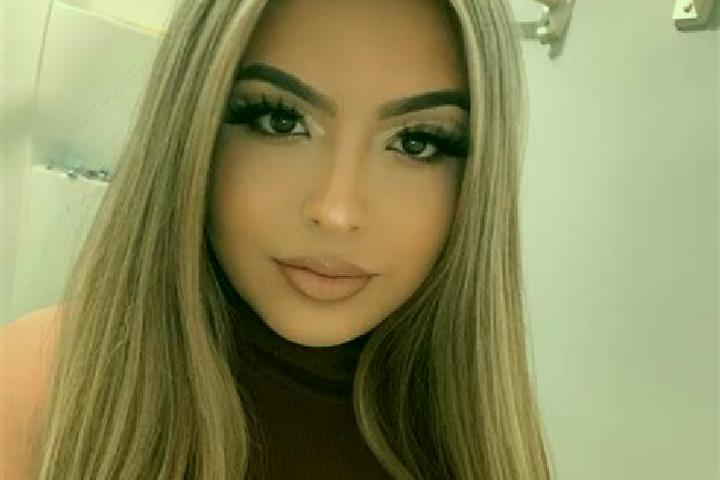 Nova, 24, a blonde brown-eyed latina companion based in Krasnyy Kommunar. Offering Duos, CIM, Travel Companion, OWO. Available for incall and outcall, day an...