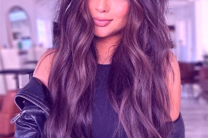 Nova, 24, a brunette dark-eyed indian companion based in Maniar. Offering Roleplay, Overnight, 69. Available for incall and outcall, overnight bookings avail...