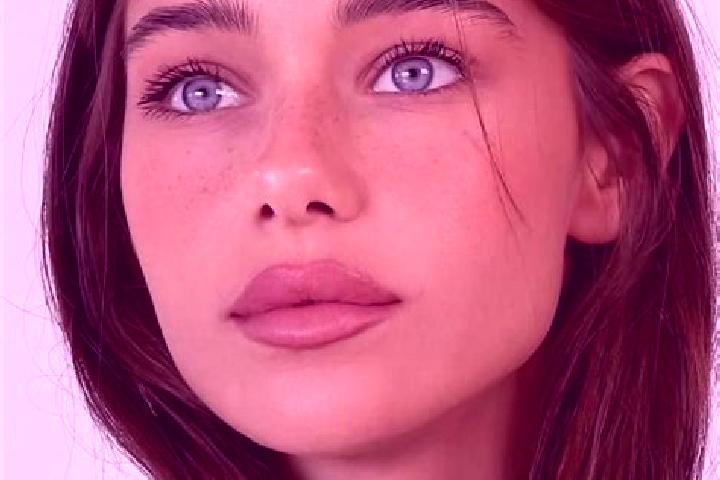 Nova, 24, a brunette grey-eyed mediterranean companion based in Laimos. Offering Tantra, GFE. Available for incall and outcall, overnight bookings available.