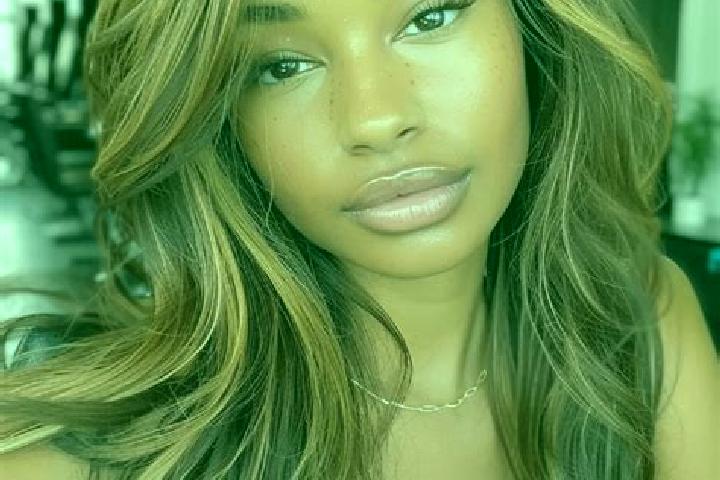 Nova, 24, a dark blonde dark-eyed caribbean companion based in Ricaldone. Offering Couples, Massage, Dinner Date, Striptease. Available for incall and outcal...