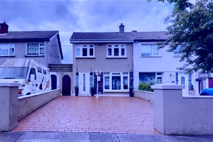 Nova, 24 — Escort in Donaghmede, Ireland