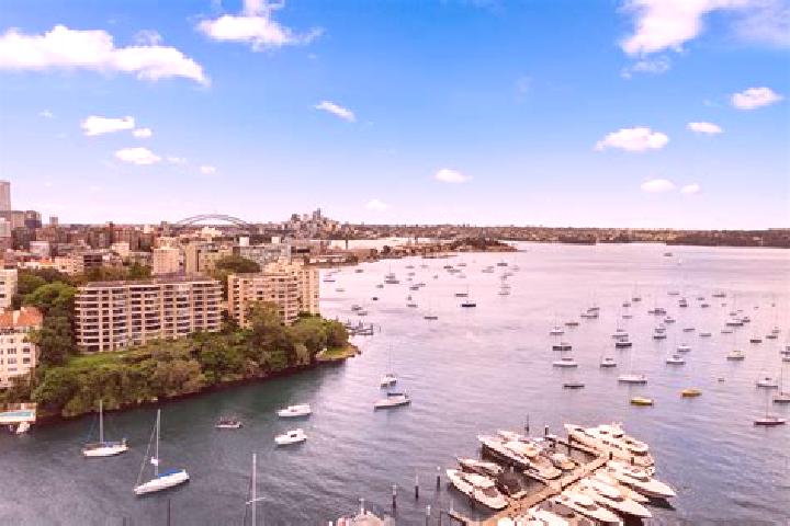Nova, 24 — Escort in Elizabeth Bay, Australia