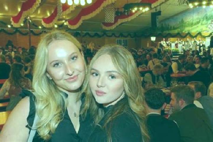 Nova, 24 — Escort in Raubling, Germany