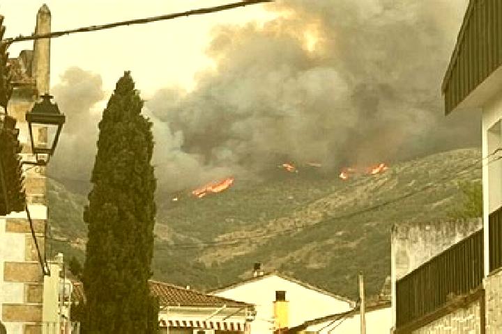 Nova, 24 — Escort in Segura de Toro, Spain