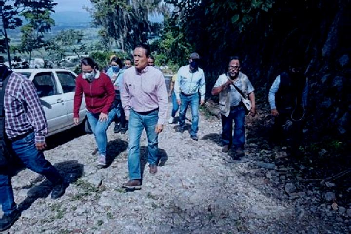Nova, 24 — Escort in Tenejapam de Mata, Mexico