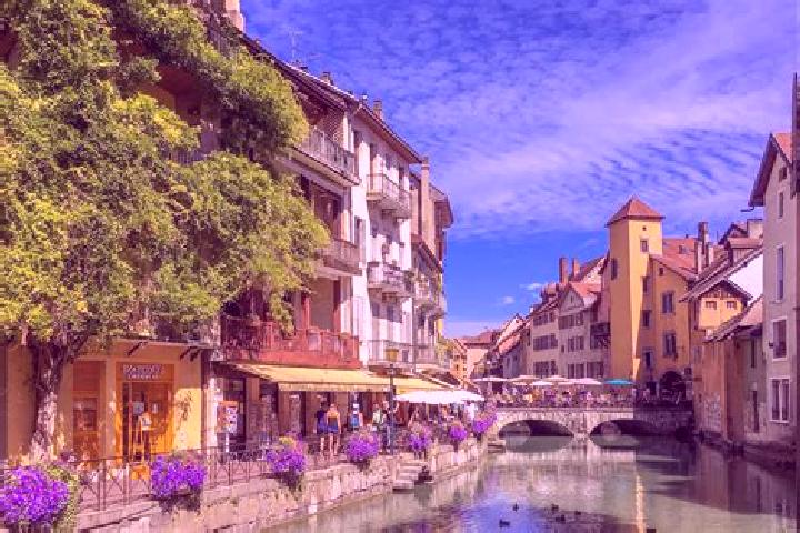 Nova, 24 — Escort in Vichy, France