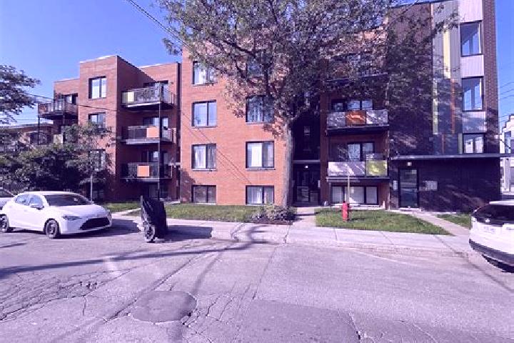 Nova, 24 — Escort in Villeray-Saint-Michel-Parc-Extension, Canada