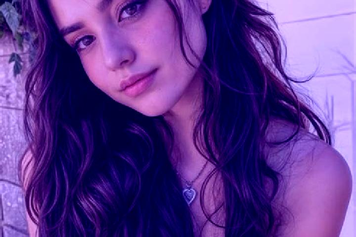 Nova, 25, a auburn amber-eyed middle eastern companion based in Voera. Offering Tantra, Dinner Date, BDSM. Available for incall and outcall, day and evening ...