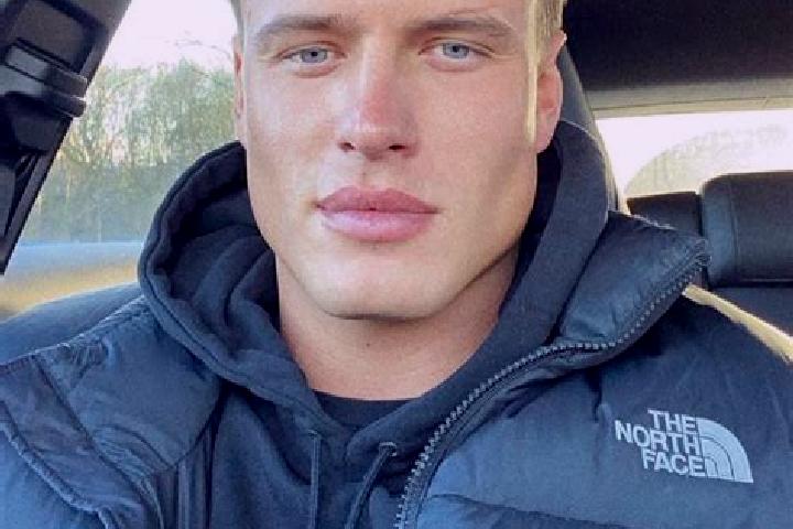 Nova, 25, a black dark-eyed slavic companion based in Ah Twin Pa Dan. Offering Couples, BDSM, Girlfriend Experience, Fetish. Available for incall and outcall...
