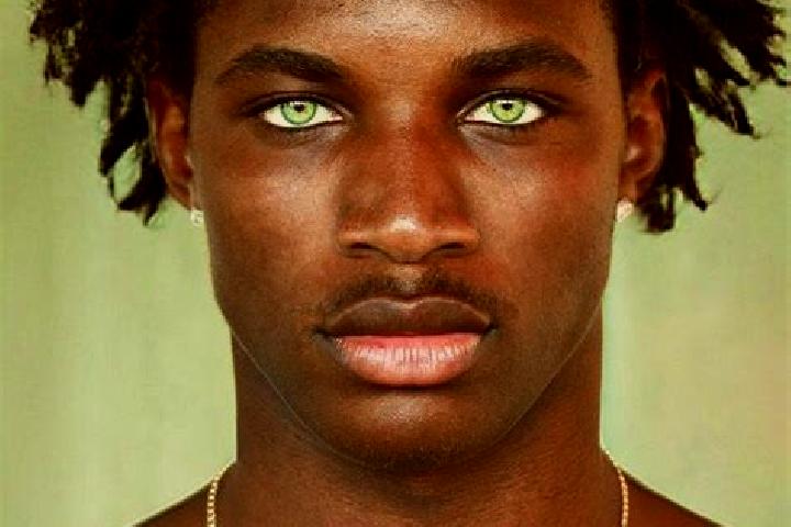 Nova, 25, a black green-eyed ebony companion based in Yumurtalik. Offering A-Level, Striptease, BDSM. Available for incall and outcall, day and evening dates.