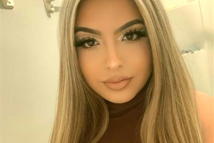Nova, 25, a blonde grey-eyed latina companion based in Kickeshausen. Offering BDSM, Duos, Couples, Prostate Massage, 69. Available for incall and outcall, ov...