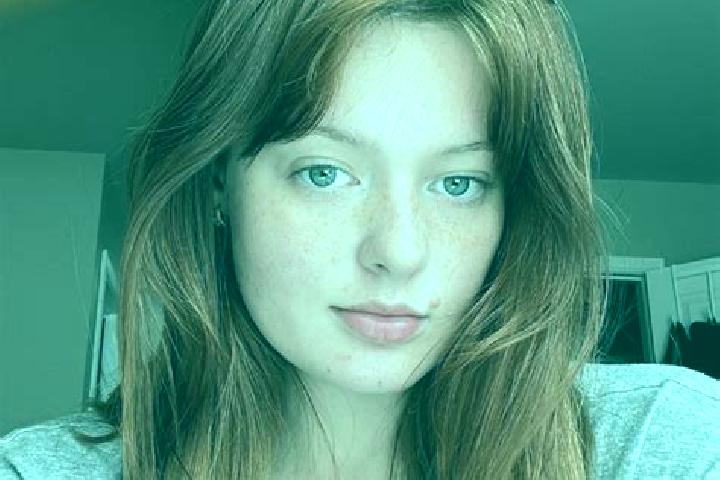 Nova, 25, a red grey-eyed caucasian companion based in Hiddenhausen. Offering Duos, Overnight, Dinner Date, Prostate Massage. Available for incall and outcal...