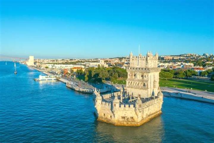 Nova, 25 — Escort in Belem, Portugal