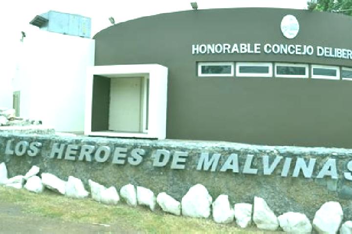 Nova, 25 — Escort in El Mochito, Honduras