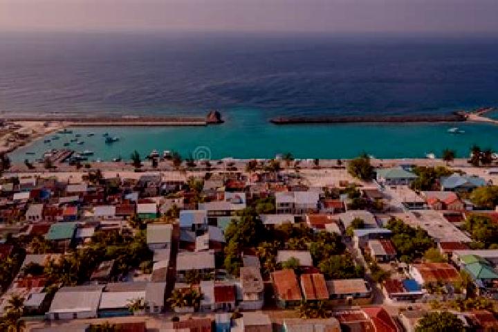 Nova, 25 — Escort in Manadhoo, Maldives