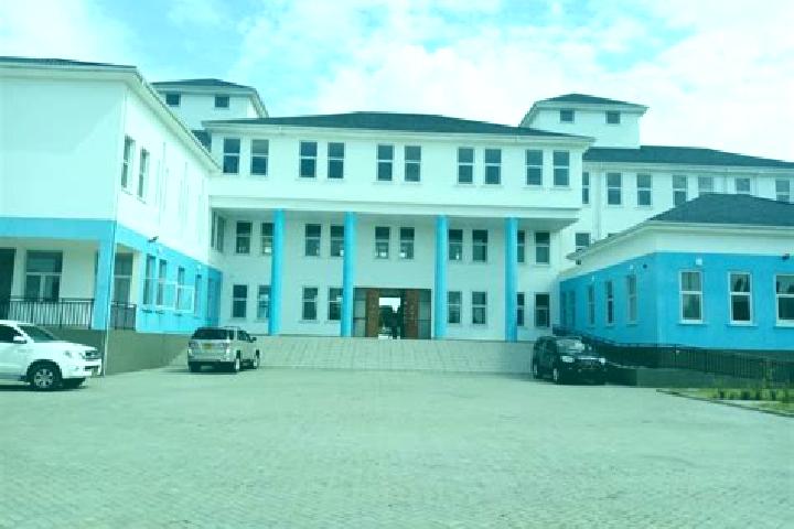 Nova, 25 — Escort in Mlandizi, Tanzania