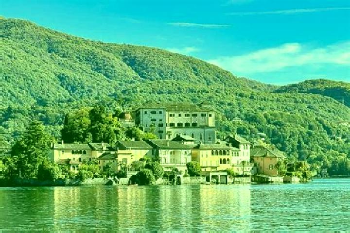 Nova, 25 — Escort in Pedemonte, Italy