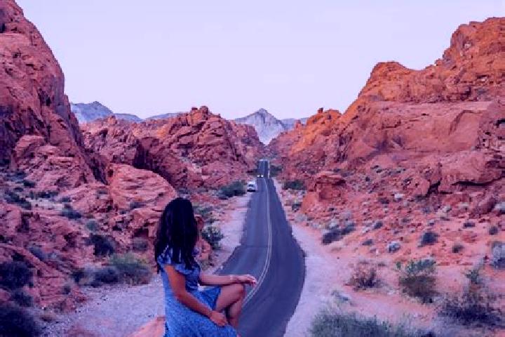 Nova, 25 — Escort in Valley East, Canada