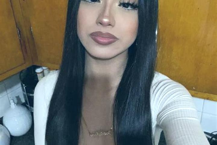 Nova, 26, a black grey-eyed latina companion based in Cassington. Offering Couples, A-Level, Dinner Date, OWO, Duos. Available for incall and outcall, day an...