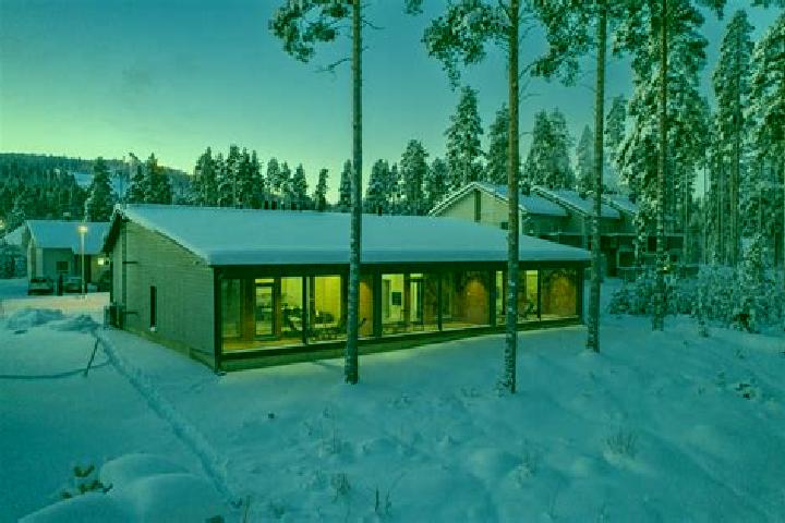 Nova, 26 — Escort in AEaenekoski, Finland