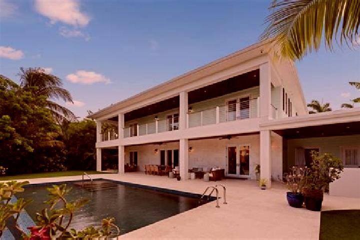 Nova, 26 — Escort in Creek, Cayman Islands