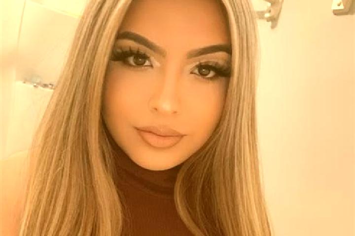 Nova, 27, a blonde brown-eyed latina companion based in Lugoba. Offering BDSM, Travel Companion, OWO, Duos. Available for incall and outcall, overnight booki...