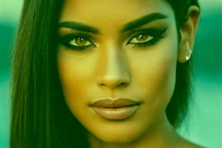 Nova, 27, a brunette amber-eyed latina companion based in Kangshan. Offering CIM, Dinner Date, 69, Girlfriend Experience. Available for incall and outcall, d...
