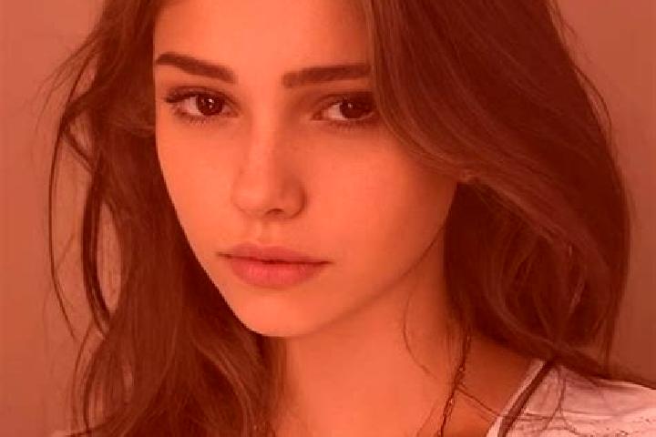 Nova, 27, a chestnut grey-eyed slavic companion based in Adamstown. Offering Overnight, Erotic Massage, Tantra, Deep French Kissing. Available for incall and...