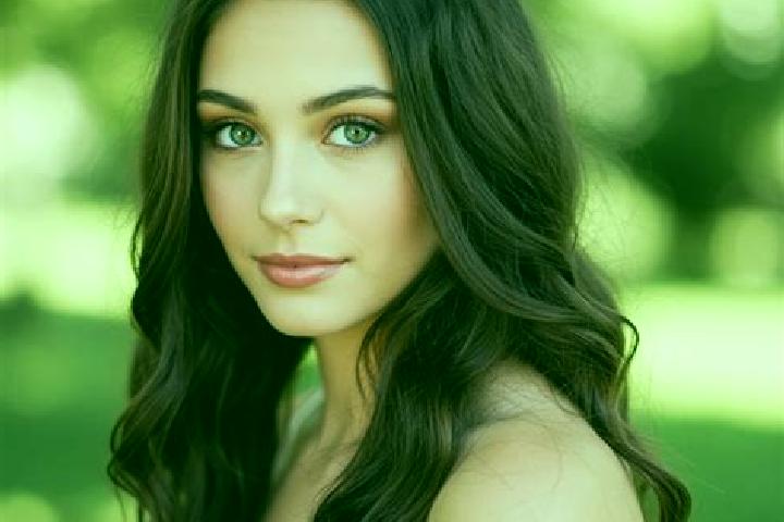 Nova, 27, a dark blonde hazel-eyed latina companion based in Selistea. Offering Girlfriend Experience, Party Girl, Tantra, Massage. Available for incall and ...