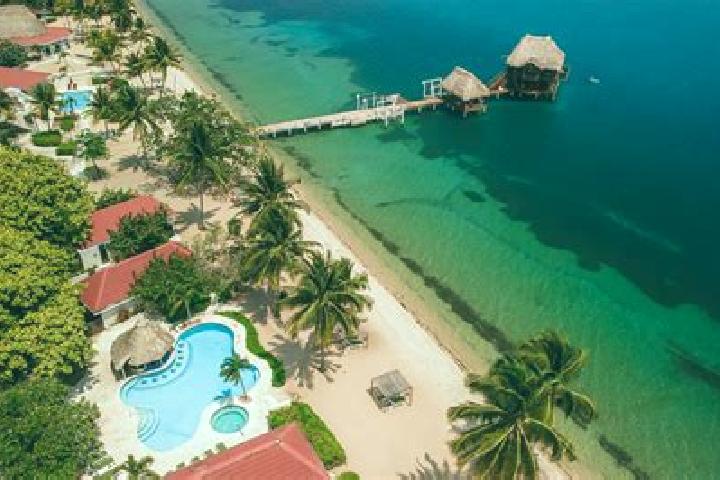 Nova, 27 — Escort in Cristo Rey, Belize