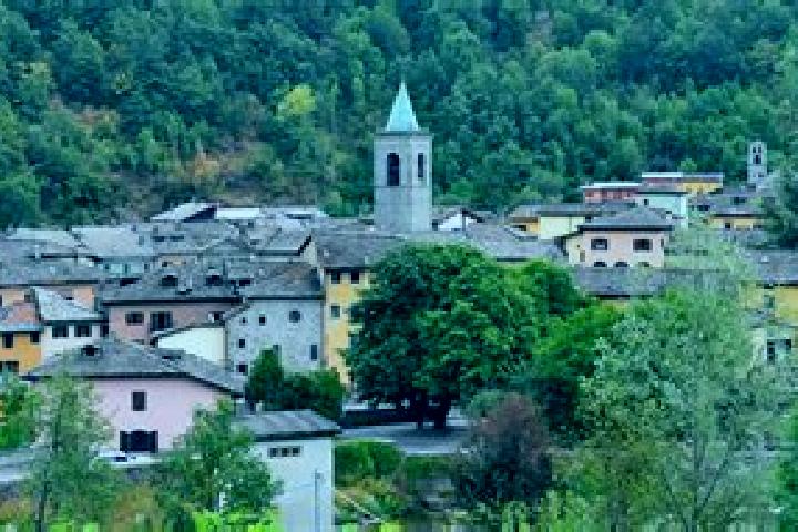Nova, 27 — Escort in Fiumalbo-Dogana, Italy
