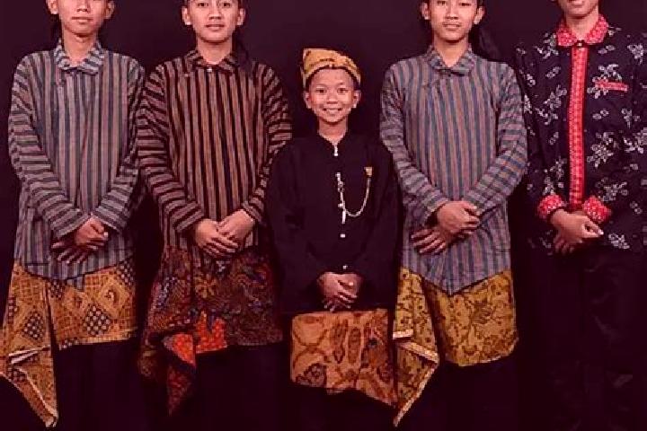 Nova, 27 — Escort in Lerek, Indonesia