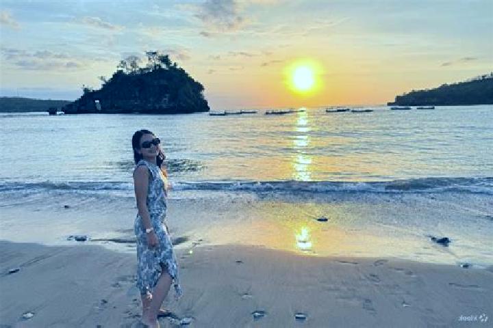 Nova, 27 — Escort in Nenasi, Malaysia
