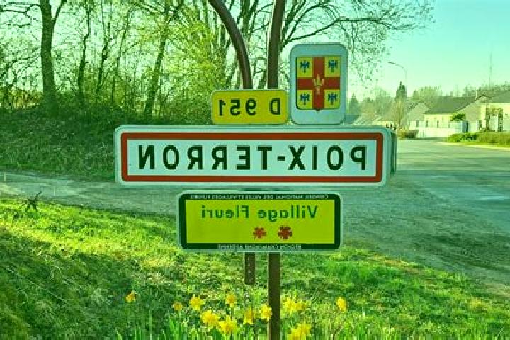 Nova, 27 — Escort in Poix-Terron, France