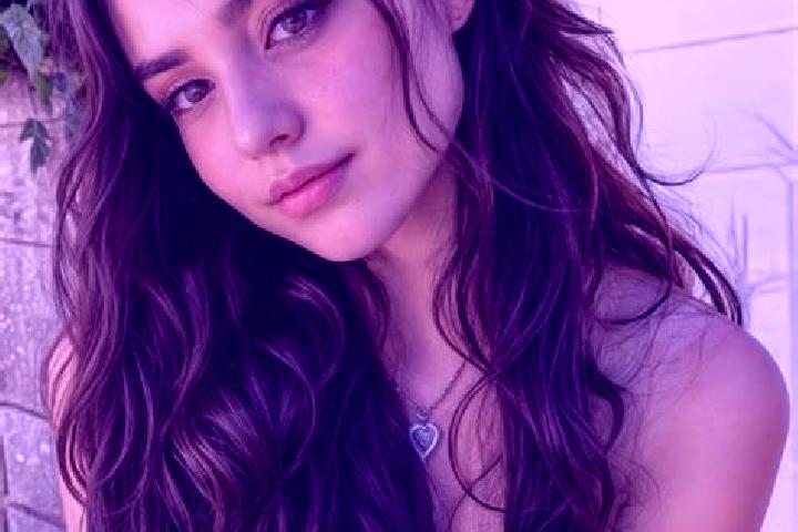 Nova, 28, a black hazel-eyed caucasian companion based in Coreglia Ligure. Offering Party Girl, Prostate Massage, CIM, Massage. Available for incall and outc...