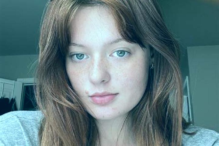 Nova, 28, a dark blonde amber-eyed indian companion based in Claypole. Offering CIM, Girlfriend Experience, Massage. Available for incall and outcall, day an...