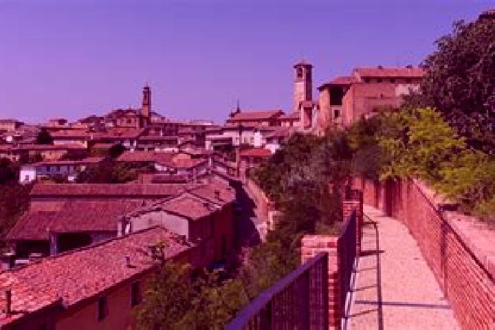 Nova, 28 — Escort in Altavilla Monferrato, Italy