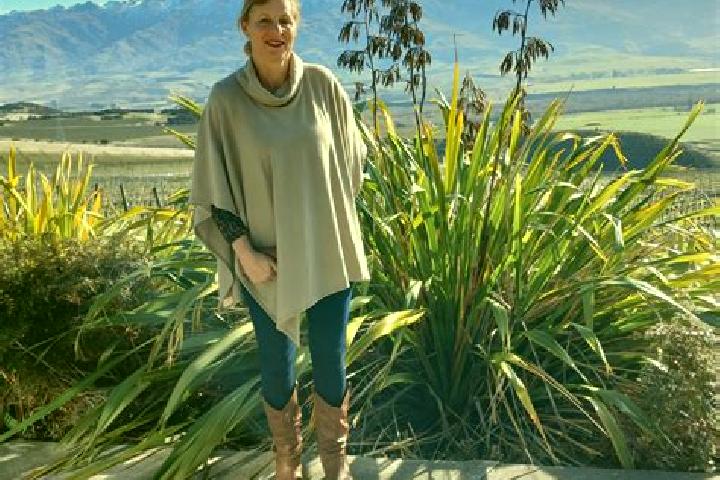 Nova, 28 — Escort in Hakataramea, New Zealand