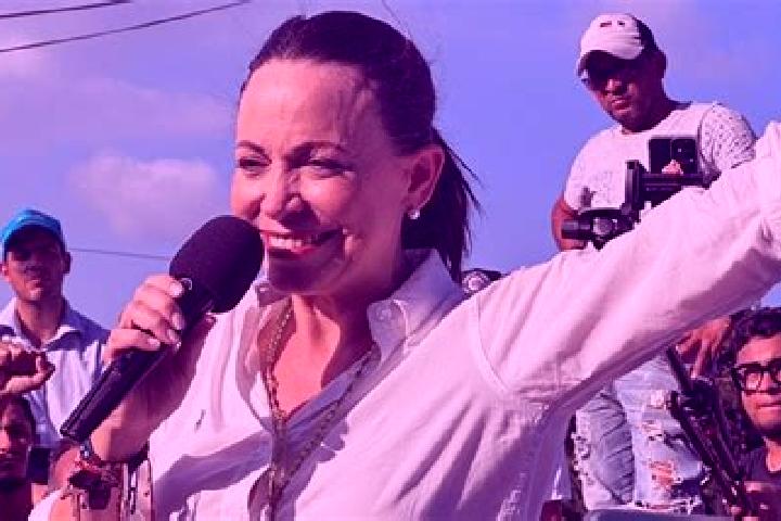 Nova, 28 — Escort in La Tendida, Venezuela