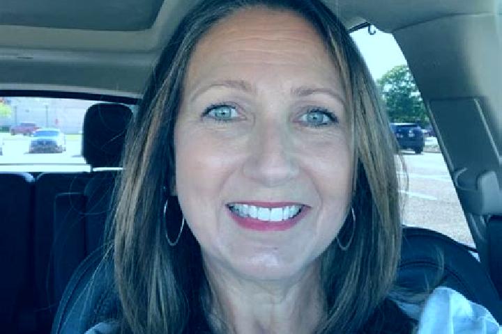 Nova, 28 — Escort in Mosheim, United States