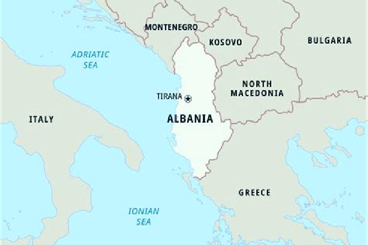Nova, 28 — Escort in Suke, Albania