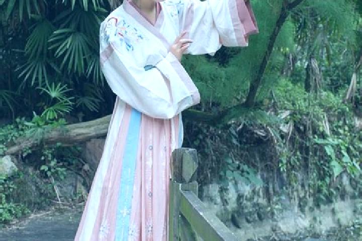 Nova, 28 — Escort in Xianxia, China