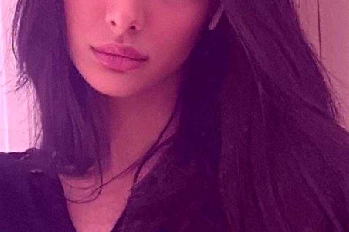 Nova, 29, a black dark-eyed middle eastern companion based in Liknes. Offering OWO, Dinner Date, Girlfriend Experience. Available for incall and outcall, day...