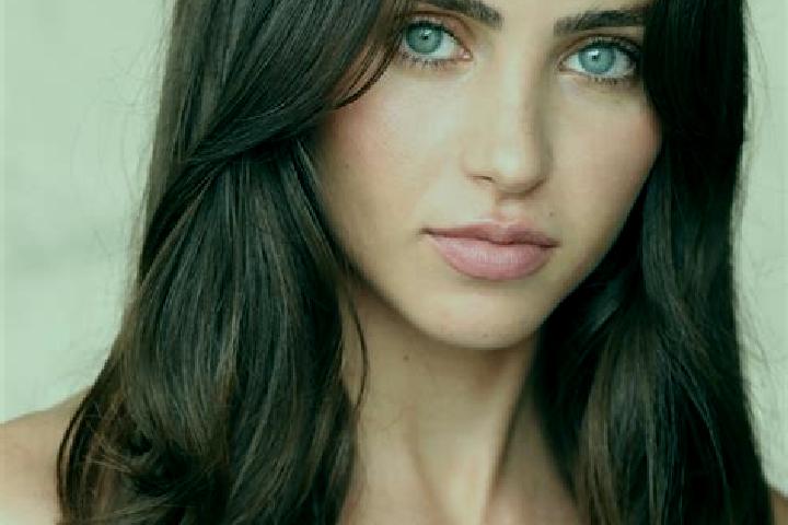 Nova, 29, a brunette amber-eyed indian companion based in Selaawi. Offering Overnight, 69, Party Girl. Available for incall and outcall, day and evening dates.