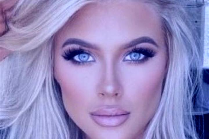 Nova, 29, a platinum blonde grey-eyed asian companion based in Cornillon-Confoux. Offering Roleplay, BDSM. Available for incall and outcall, day and evening ...