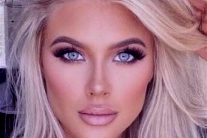 Nova, 29, a platinum blonde hazel-eyed middle eastern companion based in Santa Filomena do Maranhao. Offering GFE, Girlfriend Experience. Available for incal...