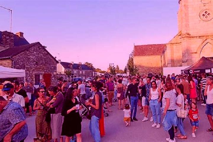 Nova, 29 — Escort in La Vraie-Croix, France