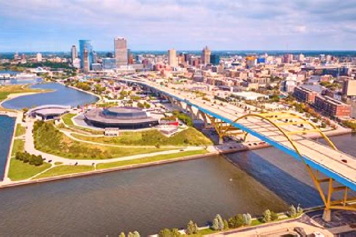 Nova, 29 — Escort in Milwaukee, United States
