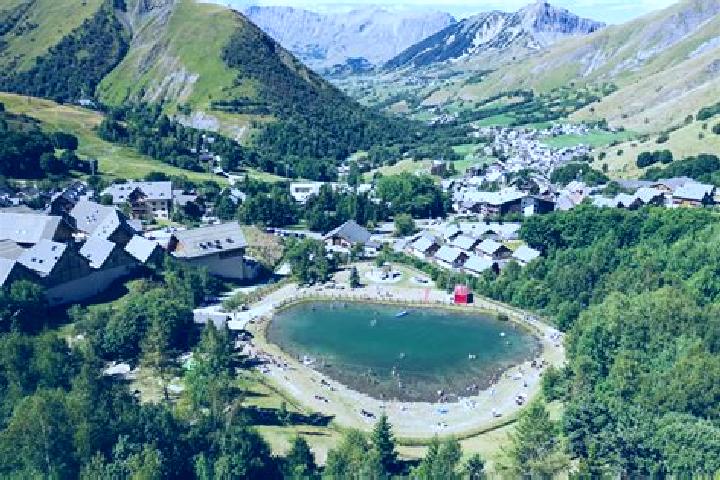 Nova, 29 — Escort in Saint-Sorlin-en-Valloire, France