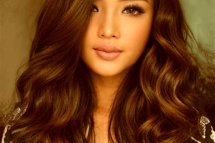 Nova, 30, a chestnut brown-eyed indian companion based in Phuoc Hoa. Offering Party Girl, A-Level. Available for incall and outcall, overnight bookings avail...